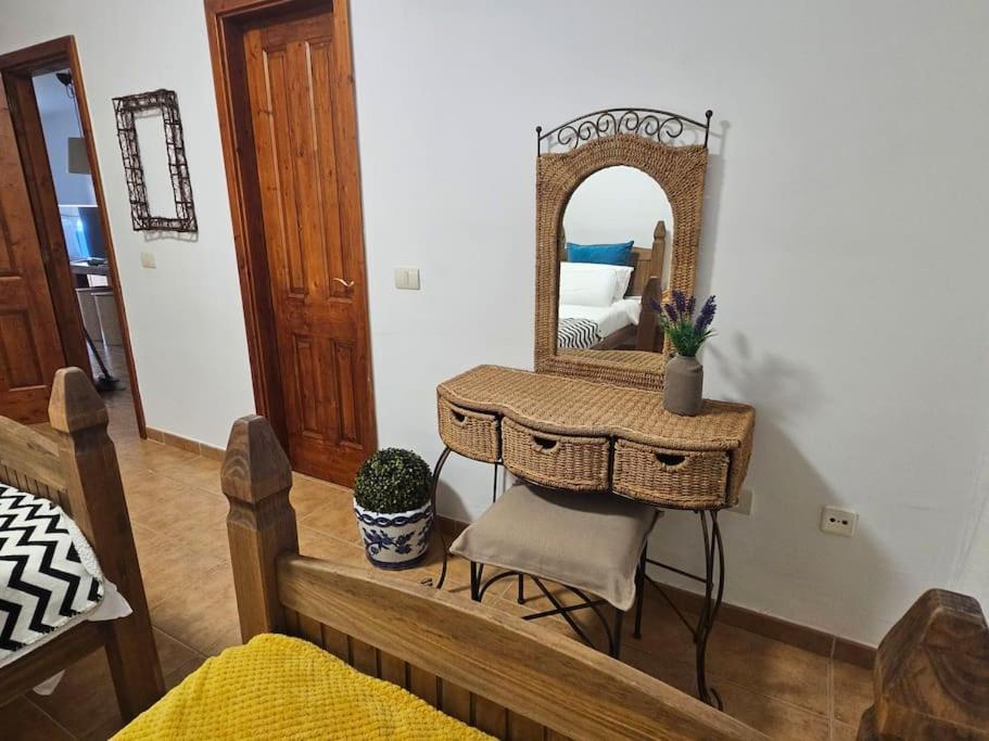 Paraiso Del Camello Parking Y Terrazs Privada Σαν Μιγκέλ ντε Αμπόνα Εξωτερικό φωτογραφία